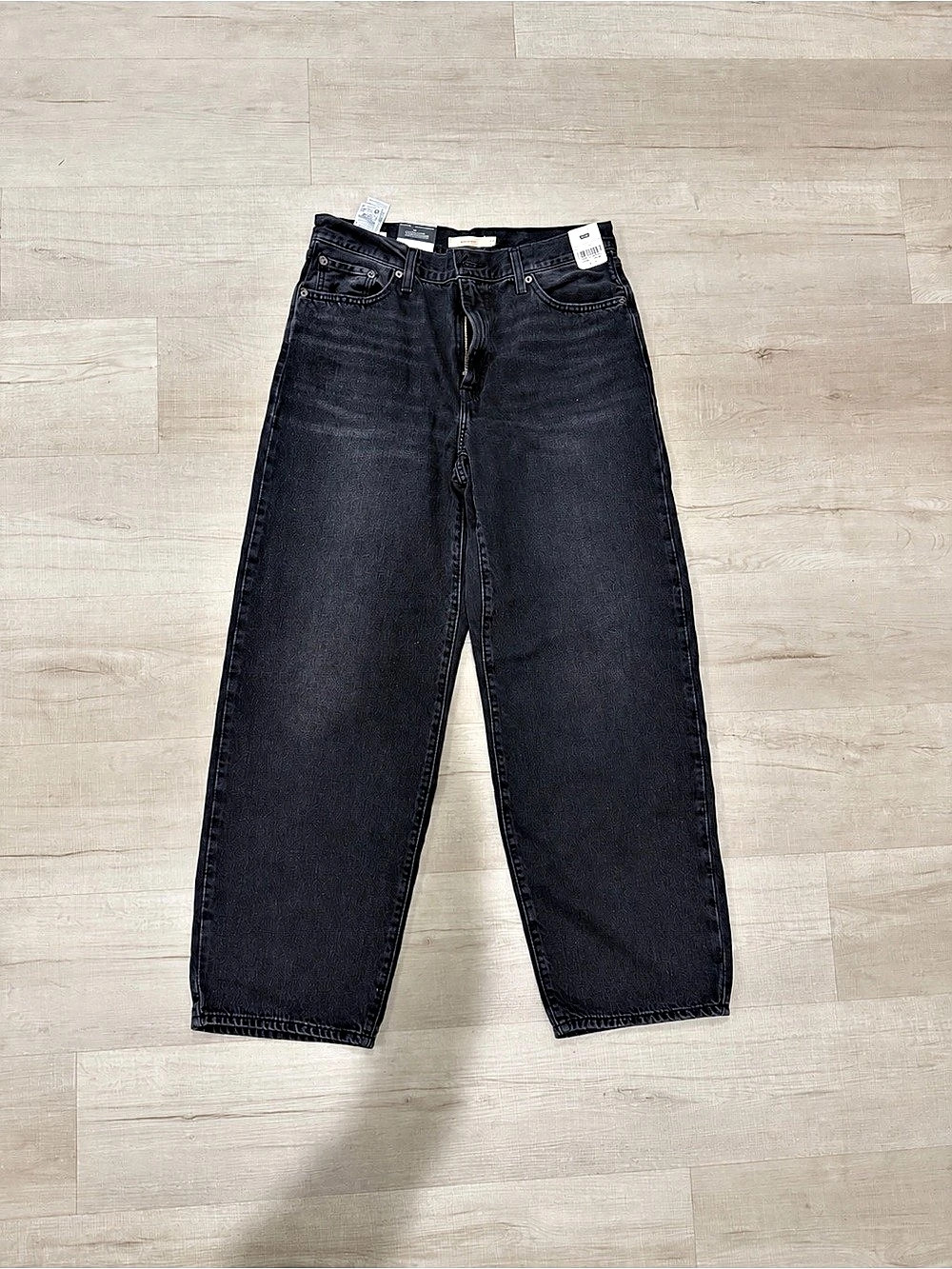 Levi's Baggy Dad Women's Jeans Black Straight Leg Jeans Waist 29 NWT